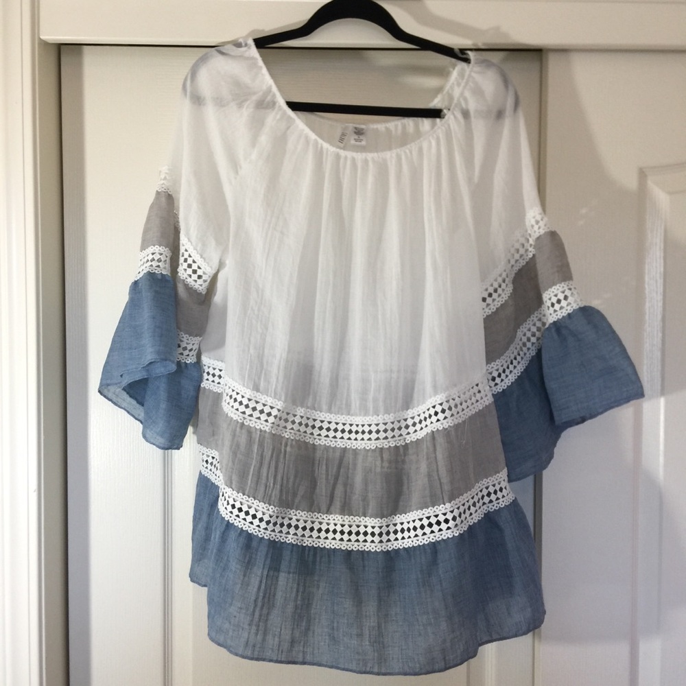 💯 Cotton Shirt w/ Bell sleeve
